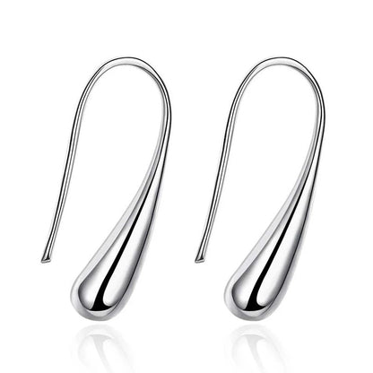 dropporhangen i 925 sterling silver minimalistisk design mot vit bakgrund